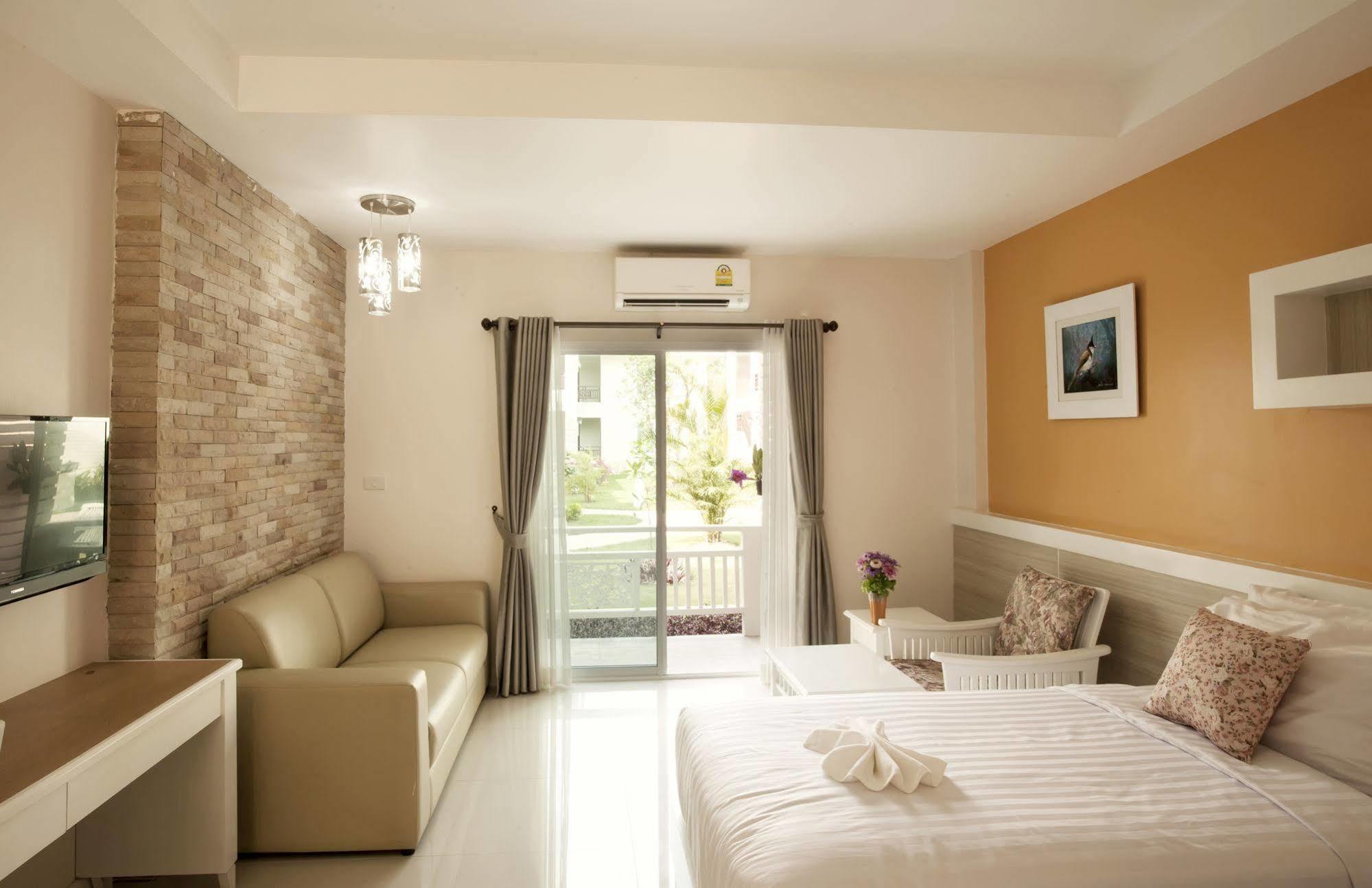 Nantrungjai Boutique Hotel Экстерьер фото
