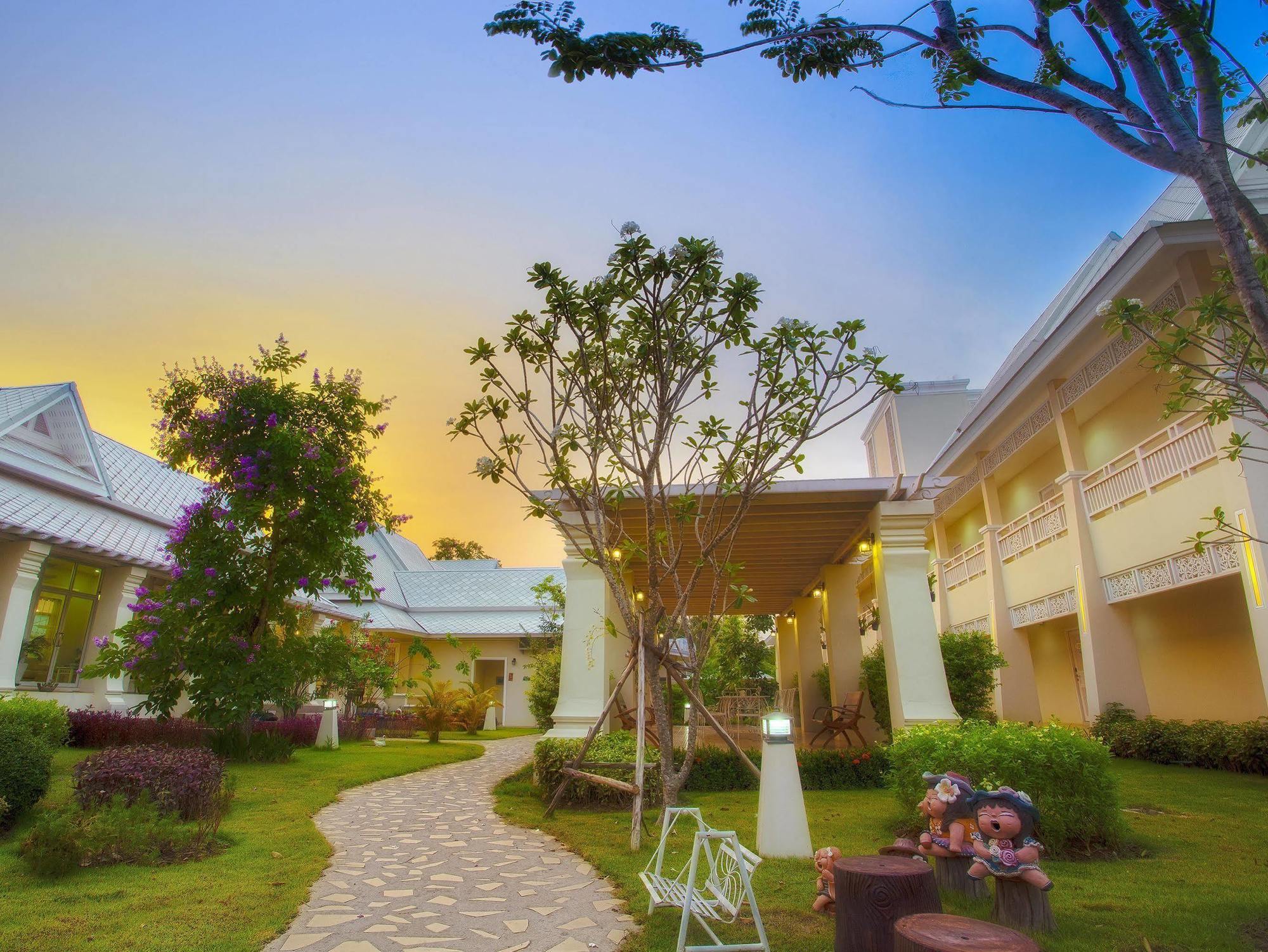 Nantrungjai Boutique Hotel Экстерьер фото