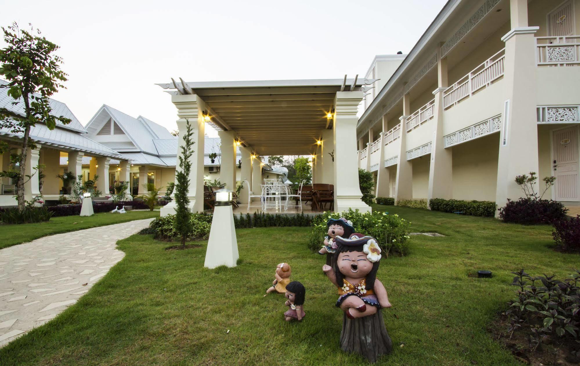 Nantrungjai Boutique Hotel Экстерьер фото